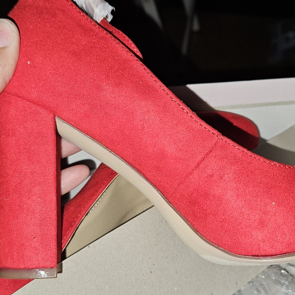 JustFab Bold Red Suede Heels - Picture 2 of 4